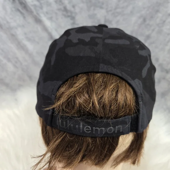 lululemon athletica Black and Charcoal Camo Hat - Picture 2 of 4
